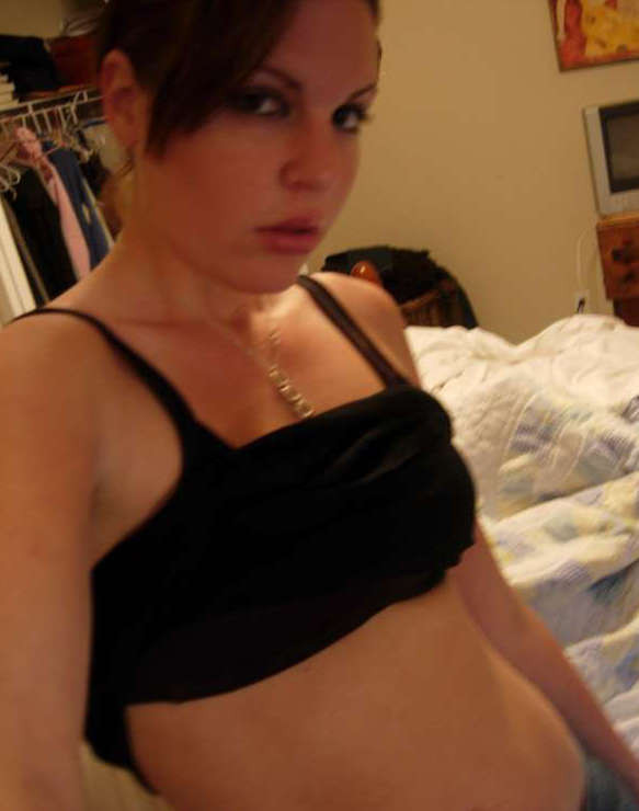 Photo compilation of an amateur bombshell's selfpics #75706636