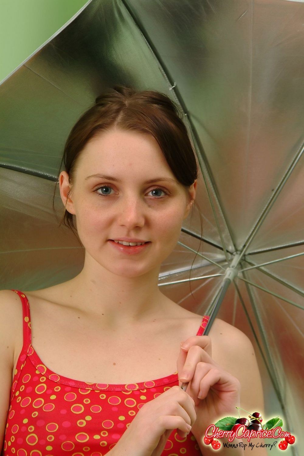 パンティをはいたチェリーカプリス
 #78682584