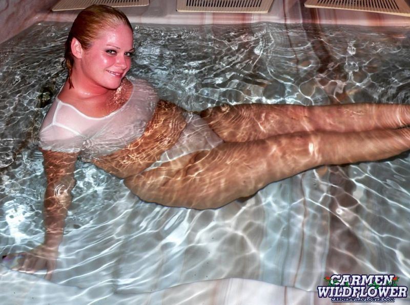 Chubby blonde naked in her hot tub #70449152