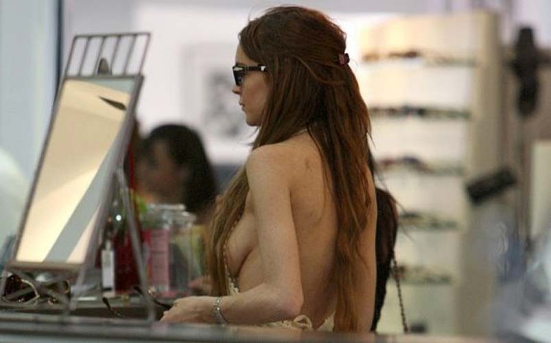 Lindsay Lohan sexy topless and bikini paparazzi photos #75262954