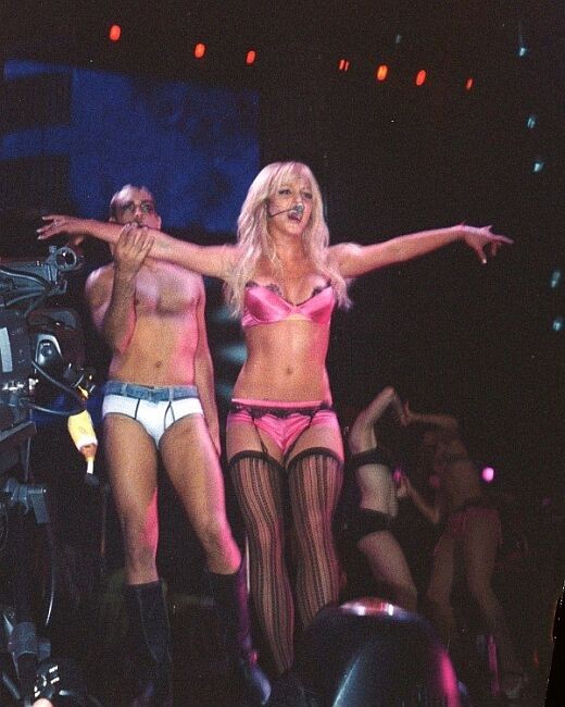 La pop star internationale britney spears en direct en lingerie
 #75357771