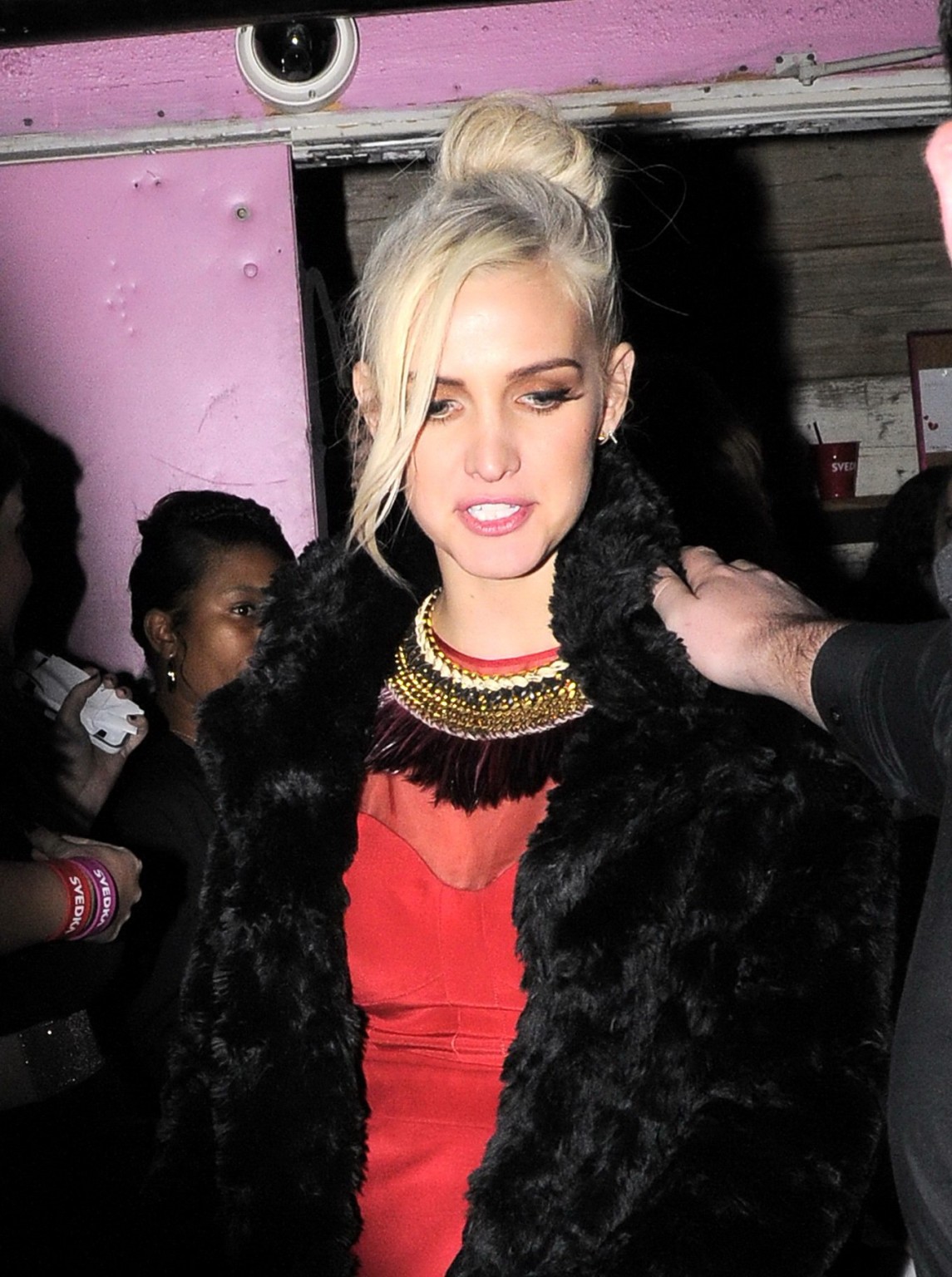 Ashlee Simpson flashing her black panties while leaving the Pink Taco in West Ho #75242200