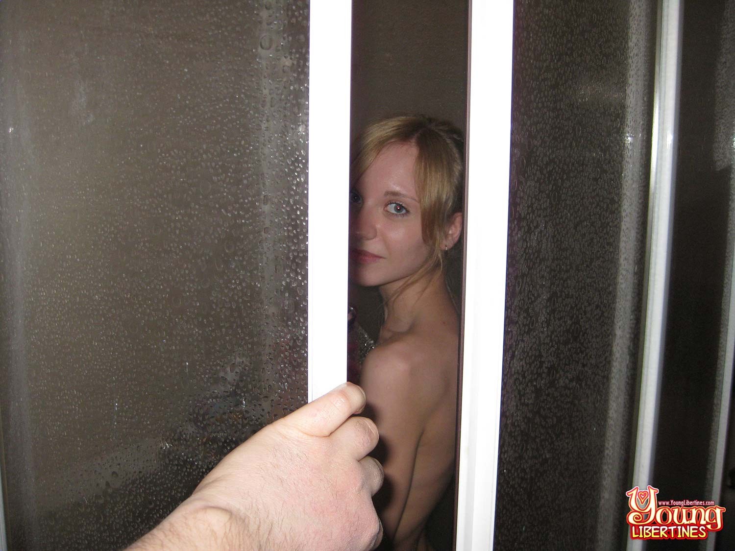 Amateur teen girl showering #79047477