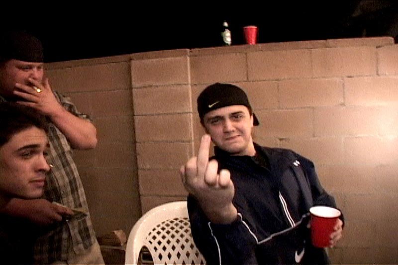 Putas borrachas cachondas chupando y follando en fiesta universitaria
 #78911701