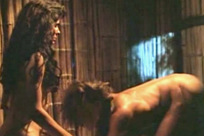 Berühmtheit Schauspielerin Sandra Bullock nackt in Sex-Szene Kappen
 #75404797