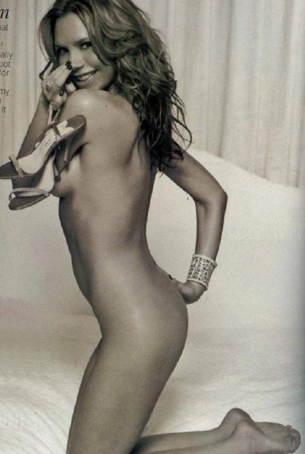 Victoria Beckham lovely ass and hard nipples #75422202