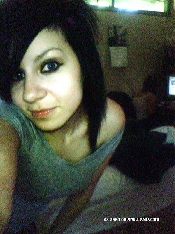 Nena traviesa y sórdida
 #68286116