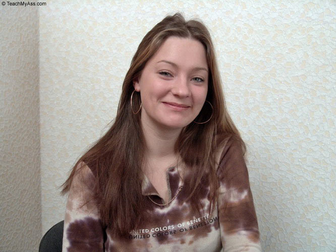 Schüchterne junge Amateurin zahlt, um ihre anale Jungfräulichkeit zu verlieren
 #69300456