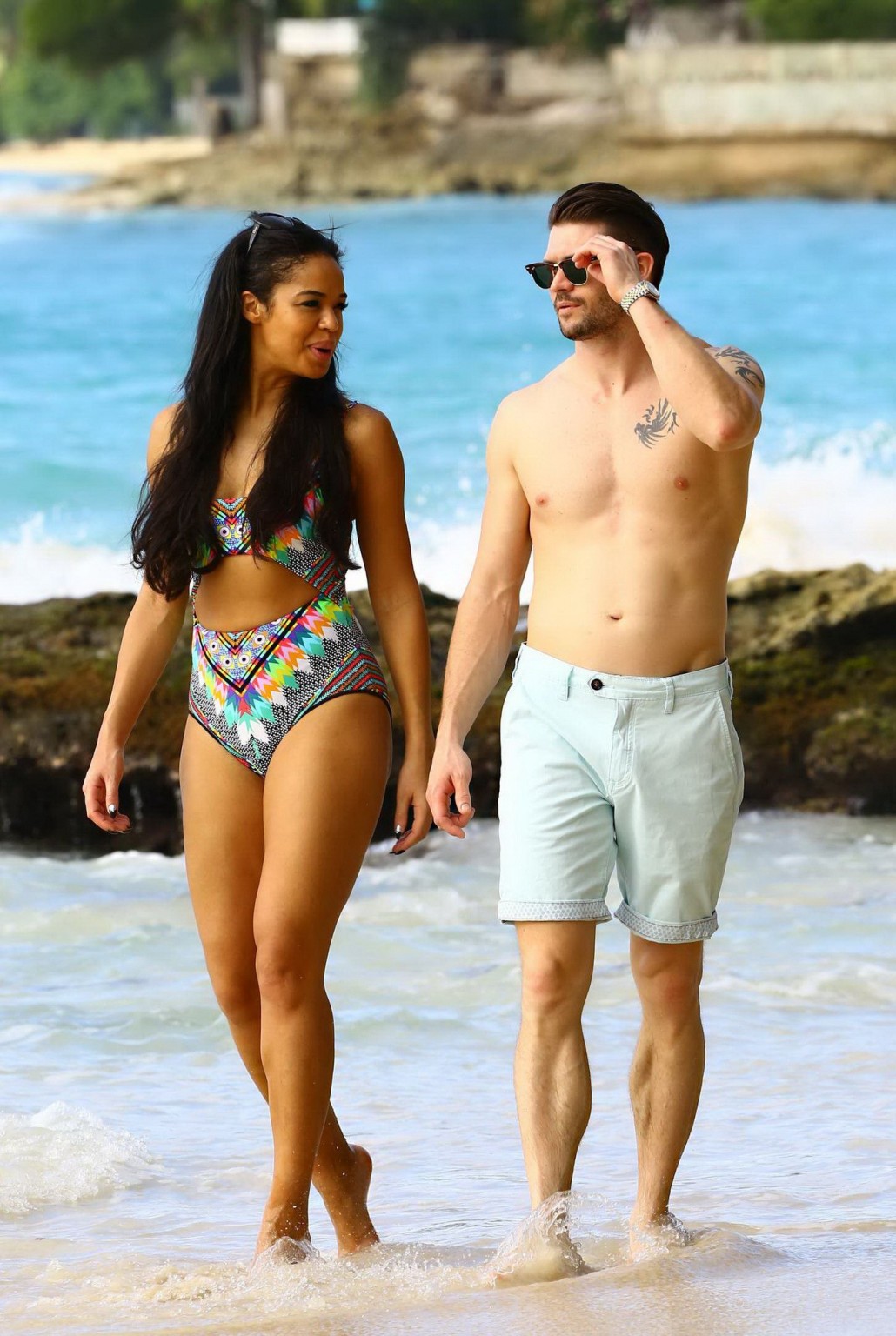Sarah Jane Crawford shows off her seductive curves in a colorful swimsuit at the #75176849