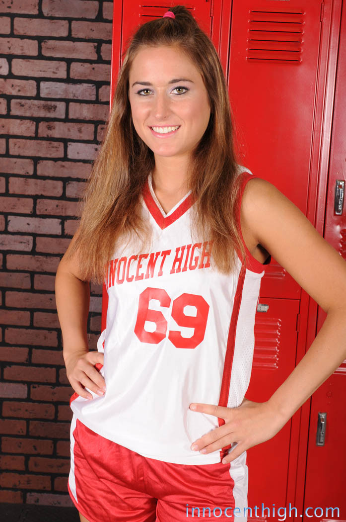 Chica deportiva follada por su profesor
 #79454611