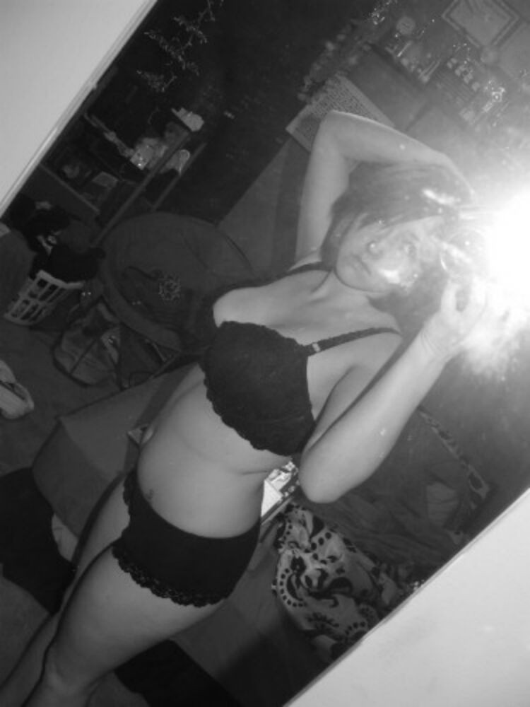 Busty Gfs Exposing thier big tits gallery 10 #68295539