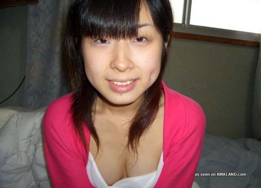 Asiatische Babes sind super süß und geil
 #69865535