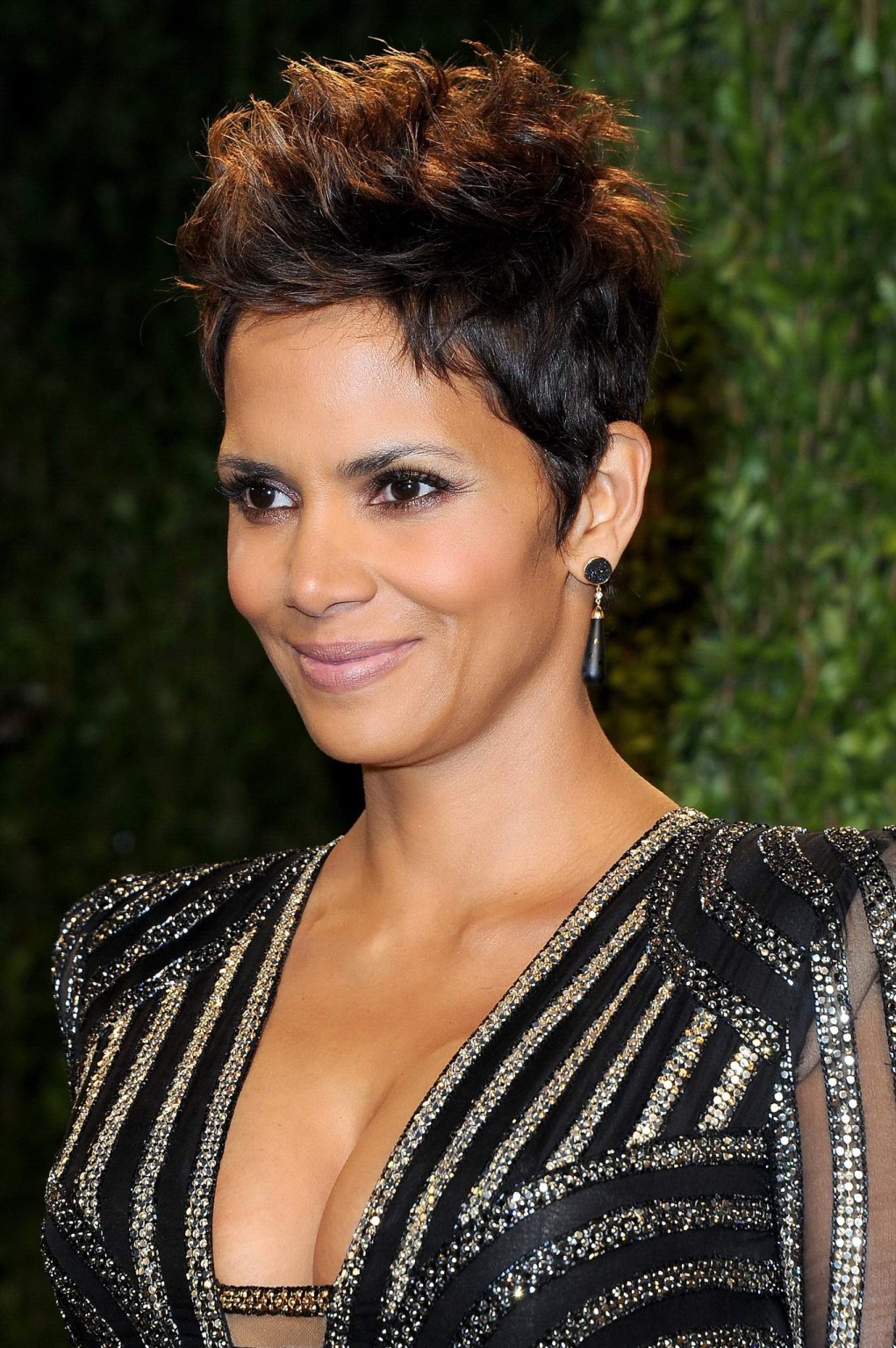 Busty Halle Berry showing cleavage at the 85th Oscars and Vanity Fair Oscar Part #75240755