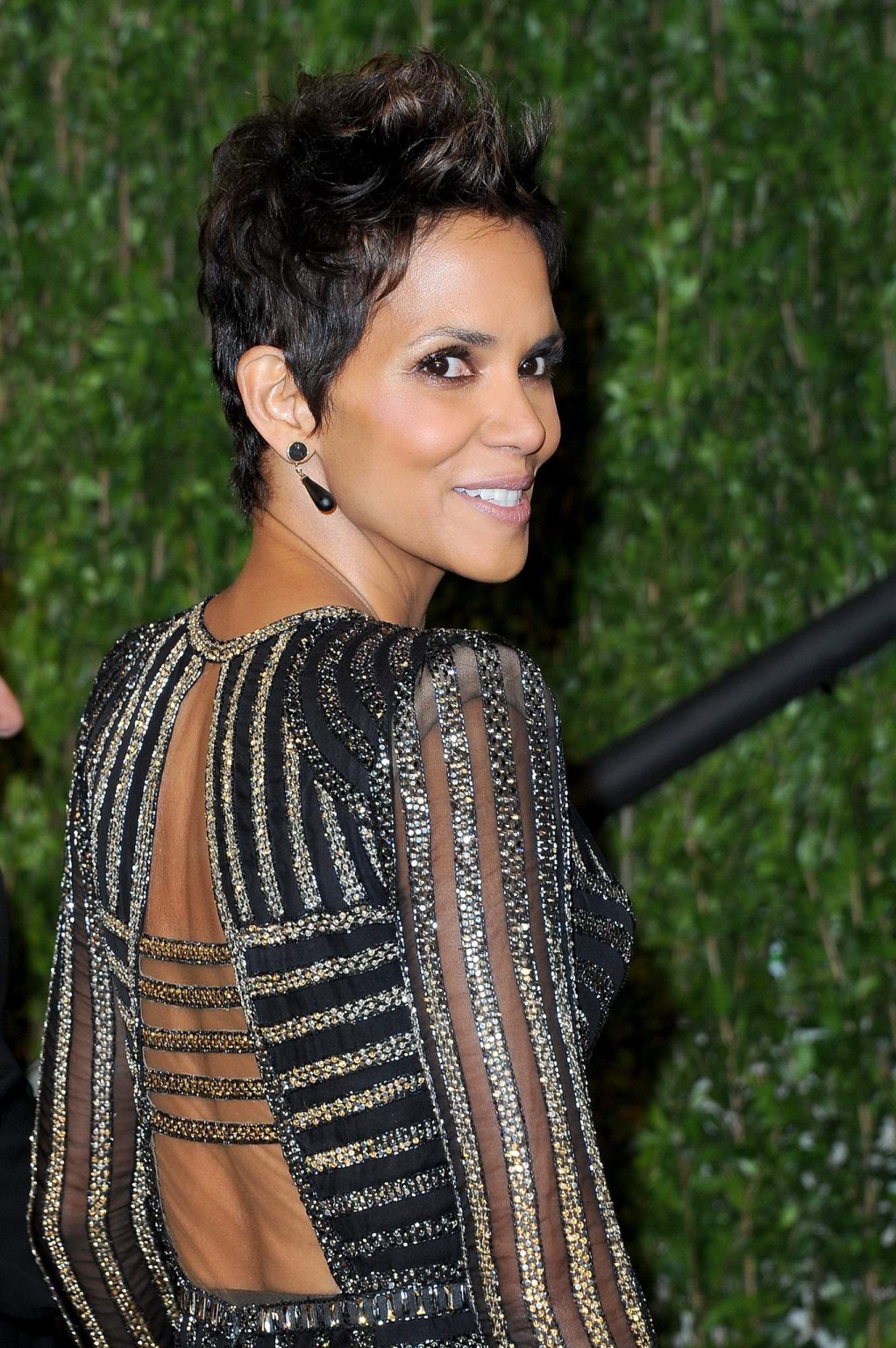 Busty Halle Berry showing cleavage at the 85th Oscars and Vanity Fair Oscar Part #75240787