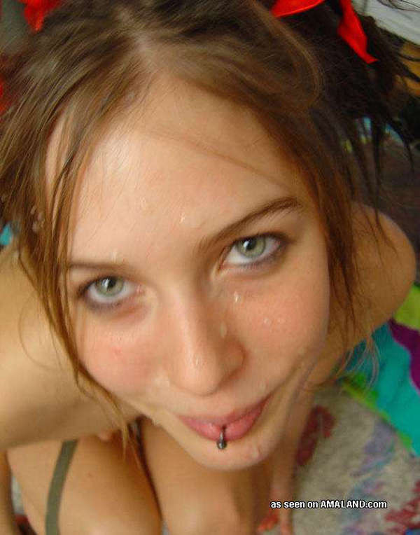 Fotoserie von Amateur-Hotties, die unordentliche Sperma Gesichtsbehandlung mögen
 #68456000