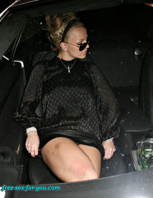 Britney Spears showing her ass and panties upskirt #75426467