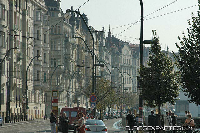 12 fotos y 1 pelicula de dianna de euro sex parties
 #74517256