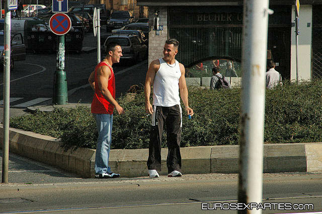 12 fotos y 1 pelicula de dianna de euro sex parties
 #74517263