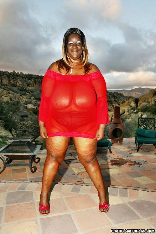 Fat black mama with big hooters blowing and riding big steak #75543922