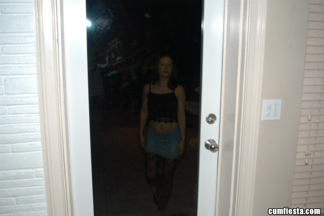 12 fotos y 1 película de avery de cum fiesta
 #74422303