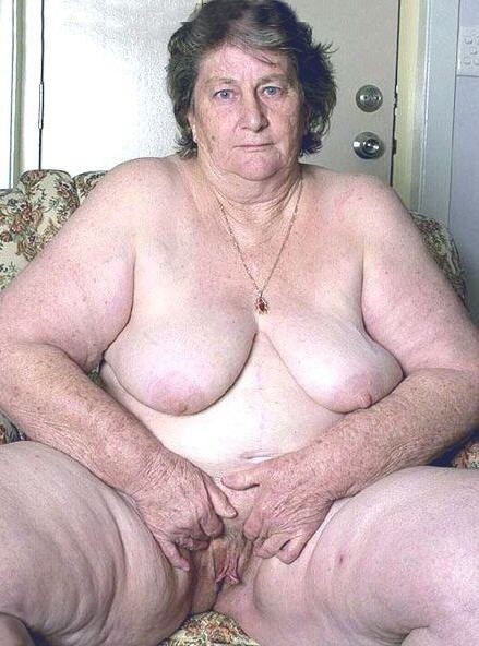 Older Grannies and matures showing their wrinkled bodies #67569848