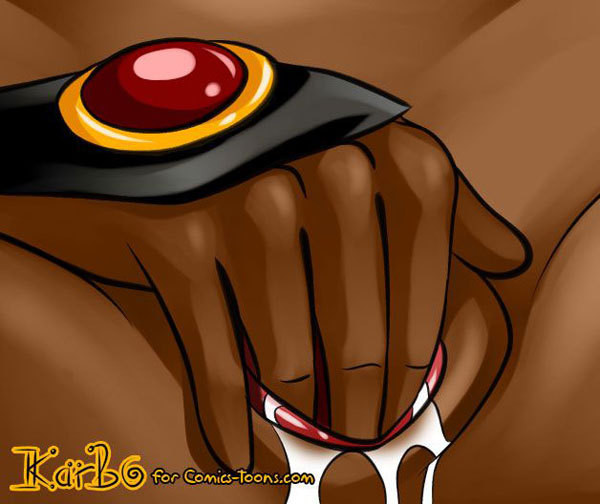 巨大な乳房を持つムラムラする黒火
 #69668175