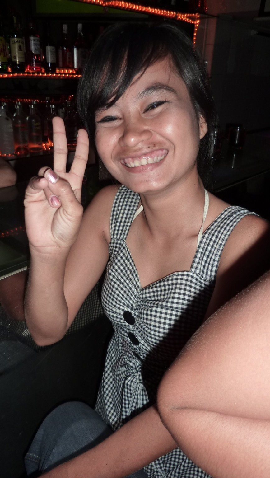 Tight thailändische Hure gefickt roh Bareback in ihr enges Arschloch asian analsex
 #67976152