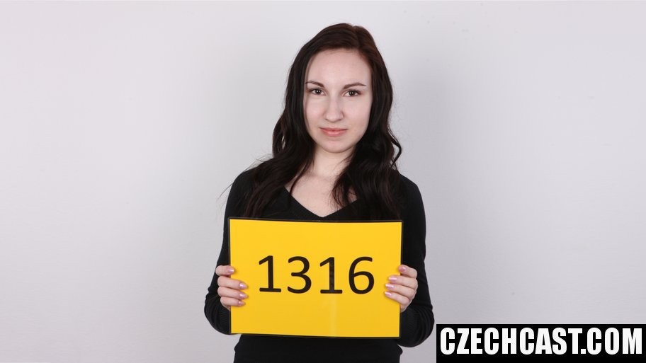 Jana sexy tchèque au casting
 #71642433