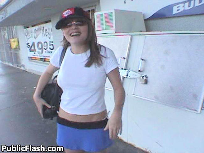 Laughing Layla Takes To Public Flashing Like An Energized Bunny #78921595