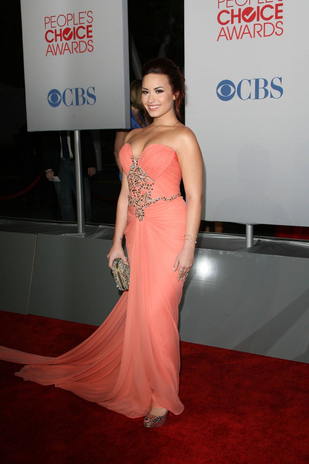 Demi Lovato shows cleavage wearing strapless dress at 2012 People's Choice Award #75276556