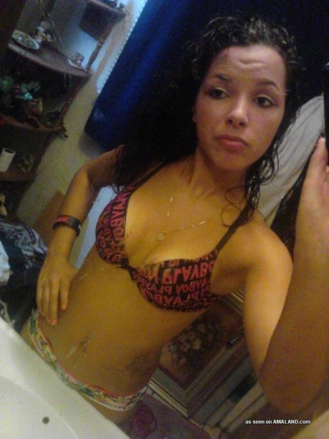 Kompilation einer Latina Küken camwhoring zu Hause
 #67631710