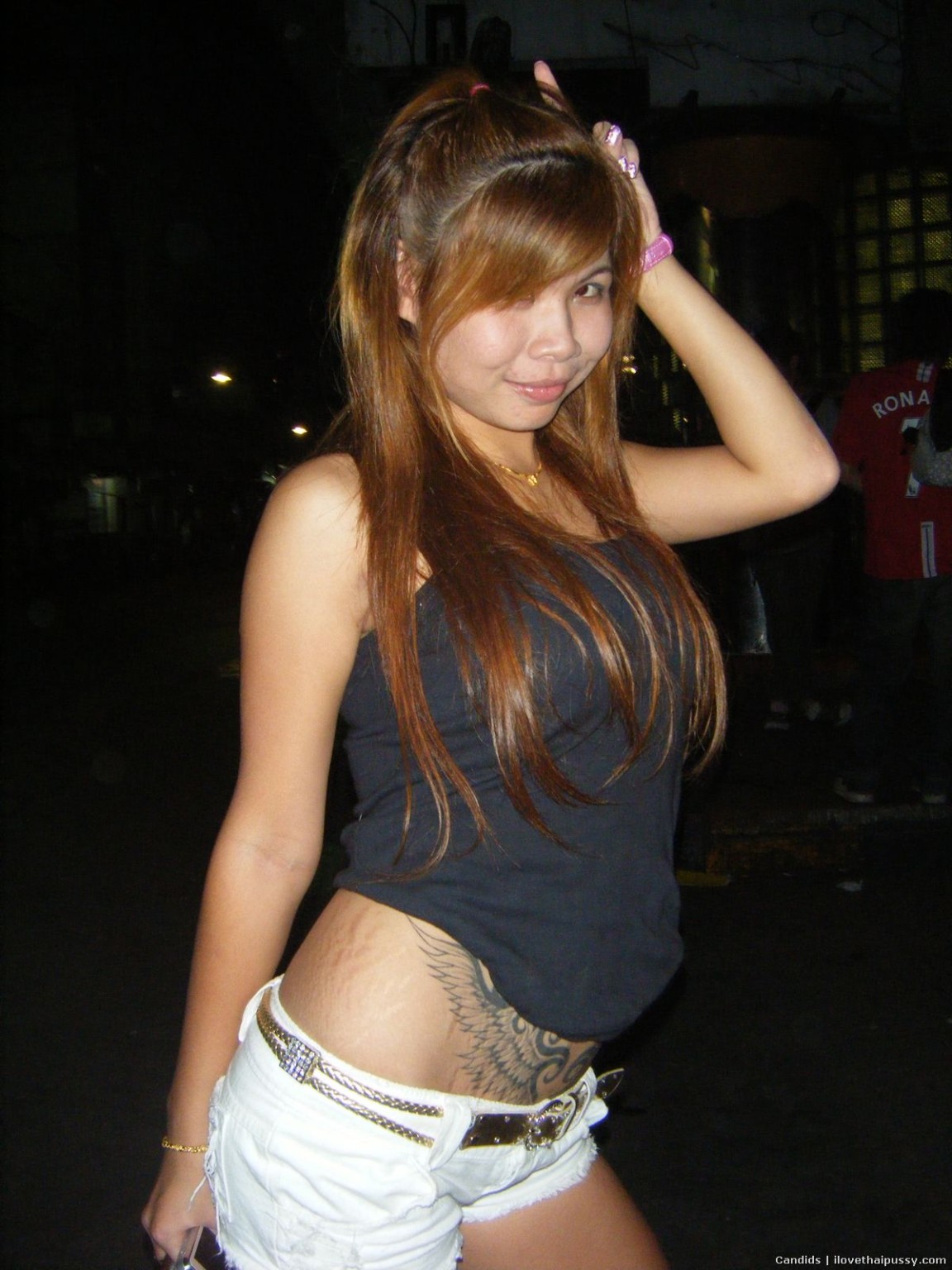 タイの売春婦がバンコクで観光客をフェラチオしてファックする様子
 #68000020