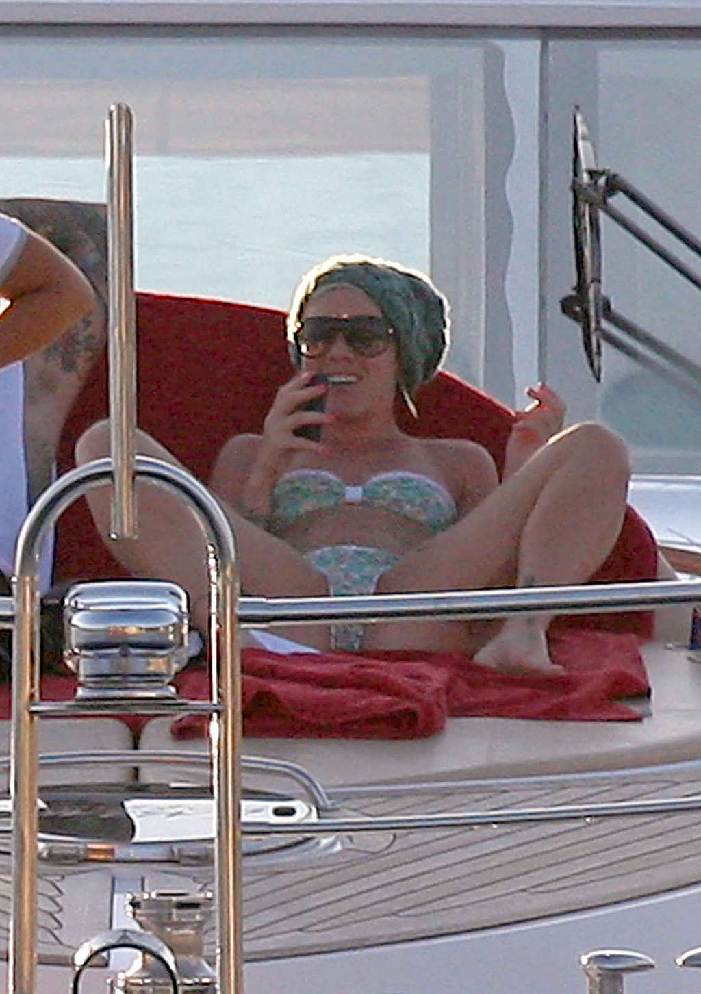 Pink exposing her fucking sexy body and hot ass in bikini on yacht #75340485