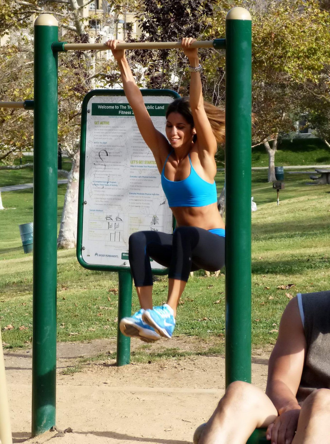 Leilani Dowding in sports bra  tights working out at the Pan Pacific Park in Wes #75219743