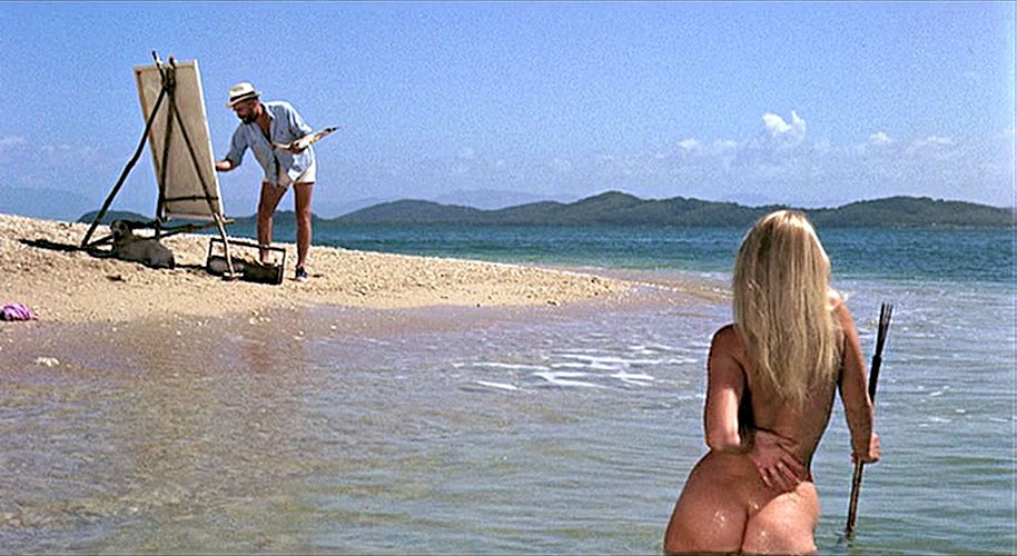Helen Mirren esponendo le sue grandi tette il suo bel culo e la sua figa in tappi di film nudo
 #75384396