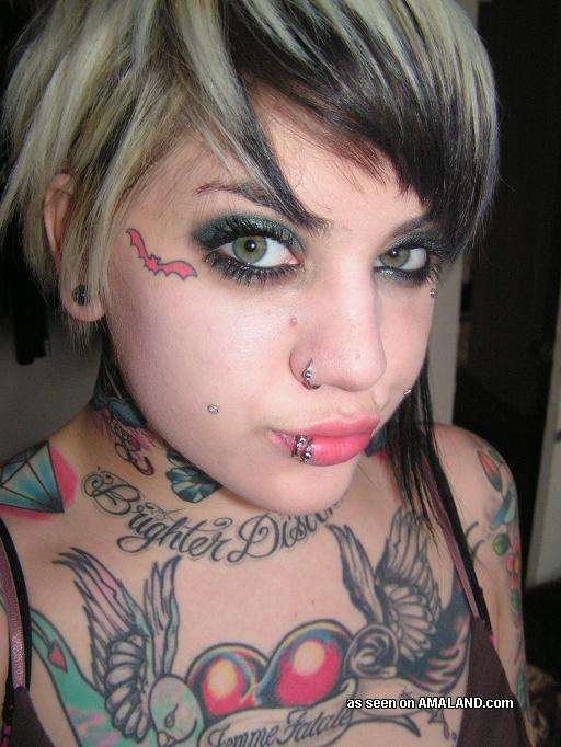 Amateur tattooed and pierced alternative emo teenie girlfriends