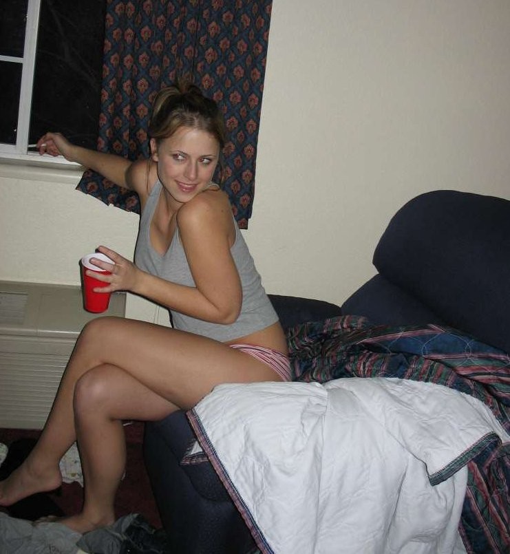 Wild College Girlfriends Drunk And Flashing In Public Crazy Amateur Chicks #68305529