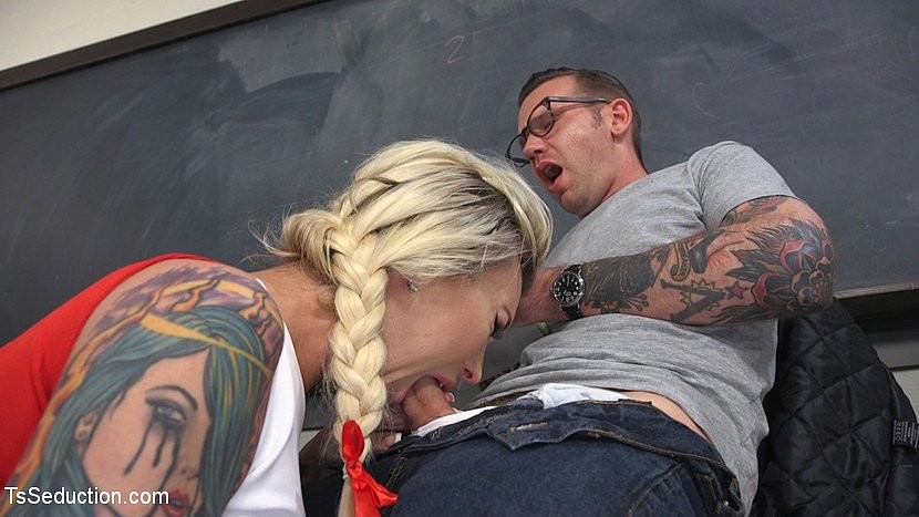 Aubrey Kate ts schoolgirl having her teacher Will Havoc sucking  #74132990