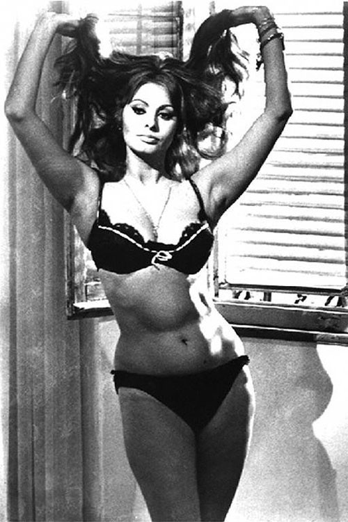 Sophia Loren body shows her tits and ass #75258167