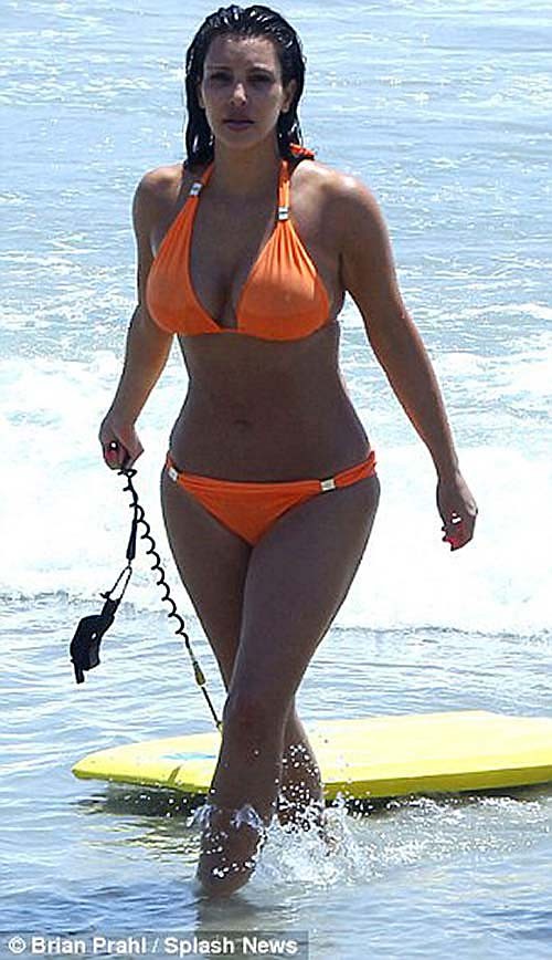 Kim Kardashian exposing sexy ass and huge boobs in blue bikini #75260880
