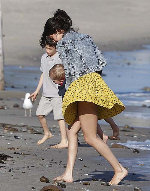 Selena Gomez sexy upskirt paparazzi photos on beach #75273383