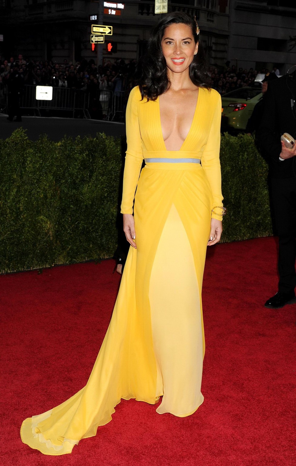 Olivia munn montrant un énorme décolleté au met gala 2014 à nyc...
 #75197203