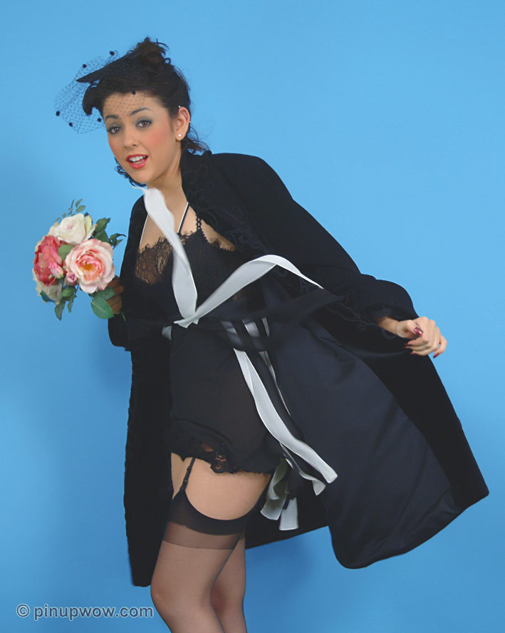 Chica lasciva se burlan en las medias
 #76513894