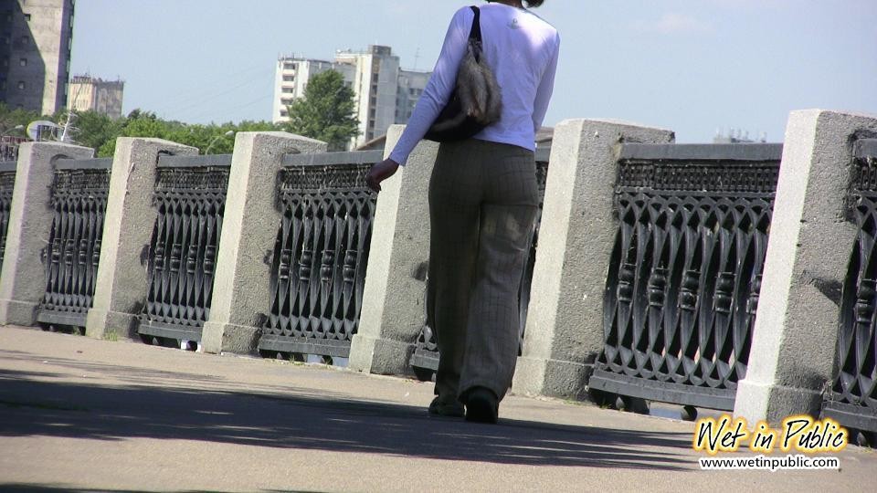 Amateur pisser relaxes too soon and wets her pants on an embankment #73239342