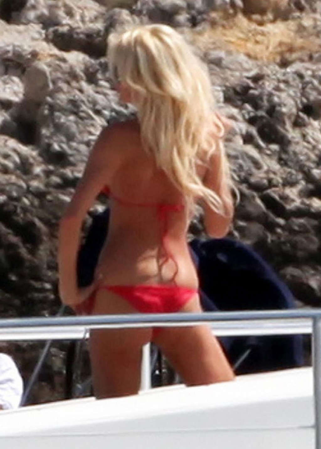 Victoria Silvstedt showing her perfect body and great ass in red bikini on beach #75348780