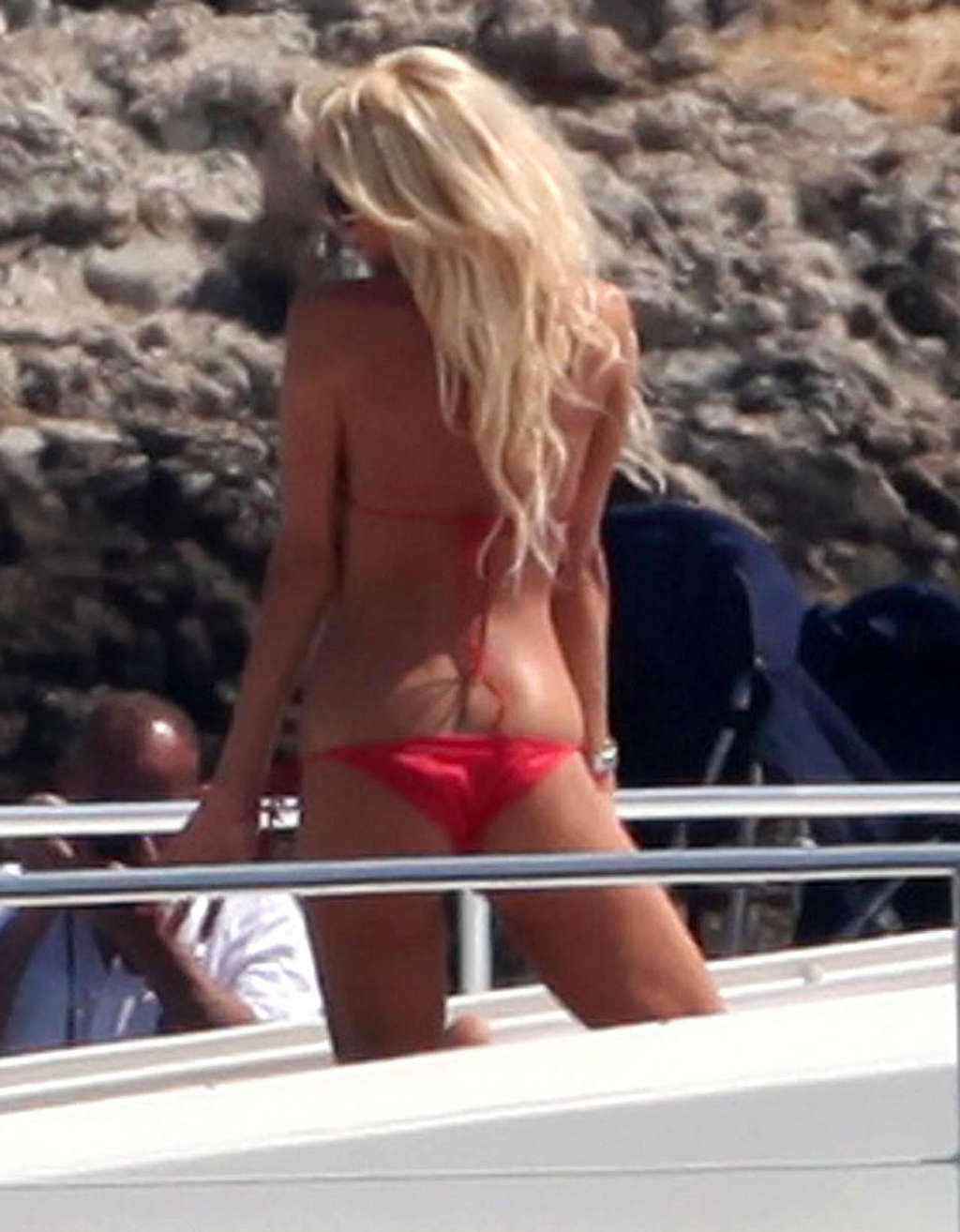 Victoria Silvstedt showing her perfect body and great ass in red bikini on beach #75348786