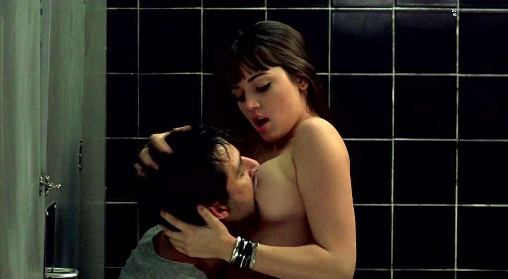 Ana Celia De Armas exposing her nice big boobs and fucking with guy in movie #75328858