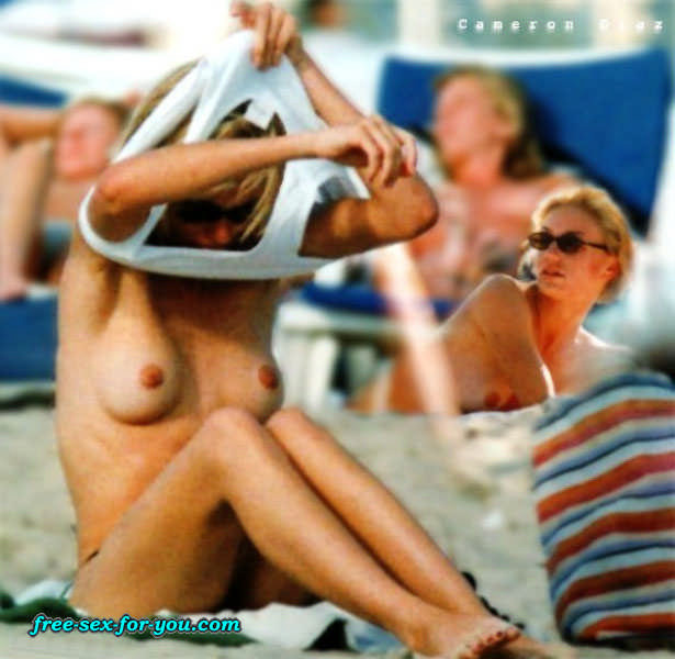 Cameron Diaz showing tits on beach and posing in bikini #75436245