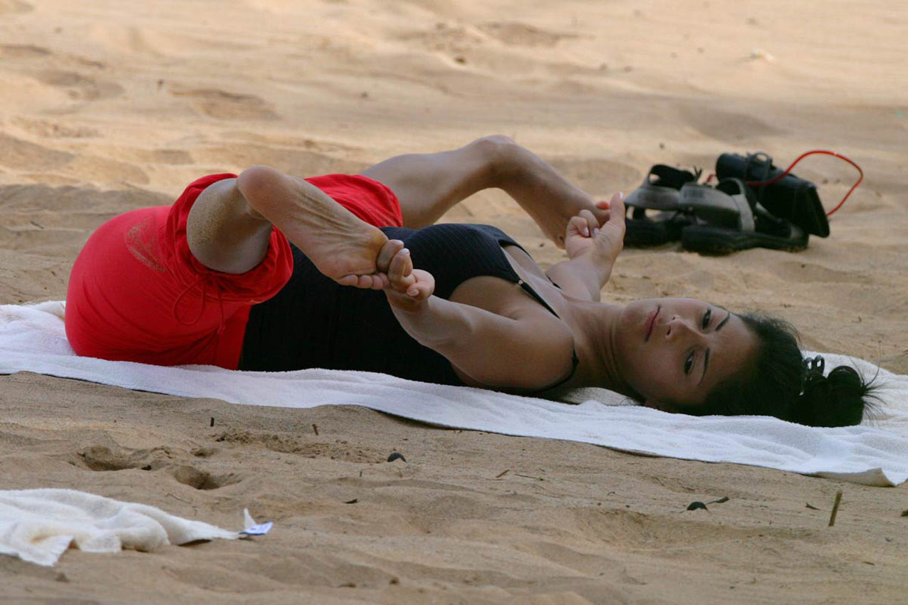 Nicole Scherzinger doing yoga on the beach #75312576