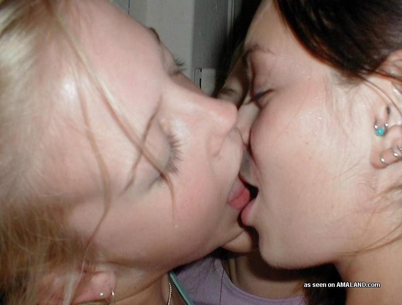 Assorted horny amateur lesbians in a heavy liplock #68018566